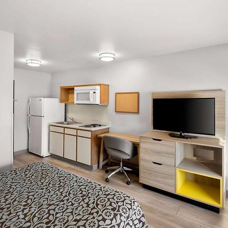 Days Inn & Suites By Wyndham Rochester South Dış mekan fotoğraf