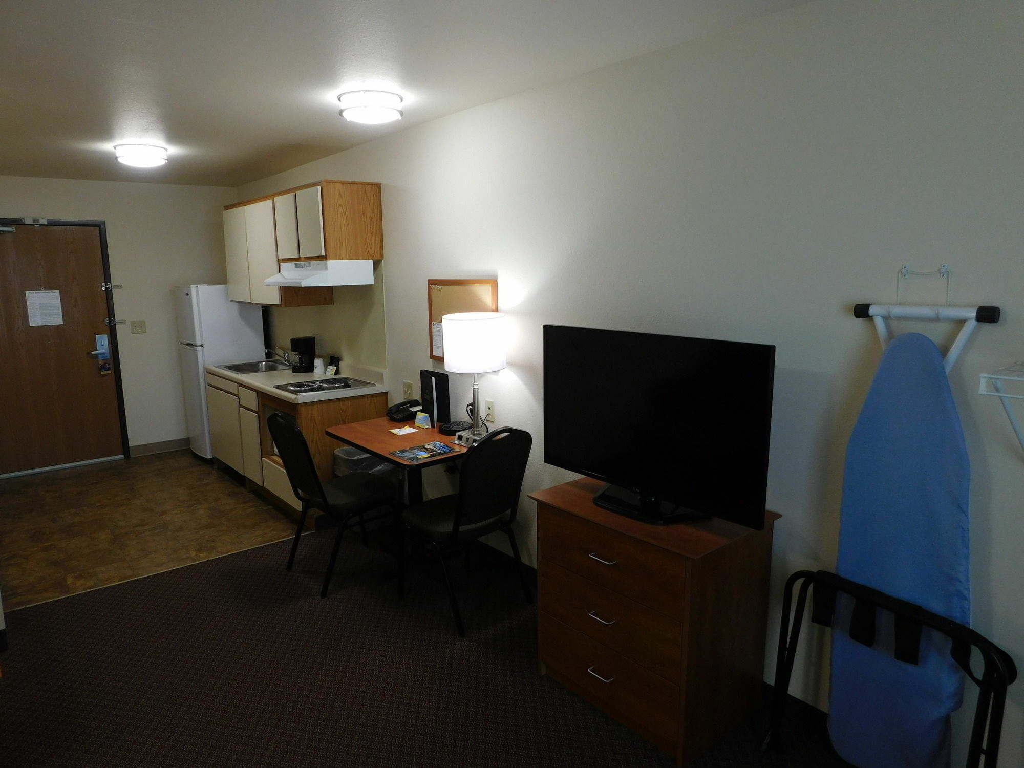 Days Inn & Suites By Wyndham Rochester South Dış mekan fotoğraf